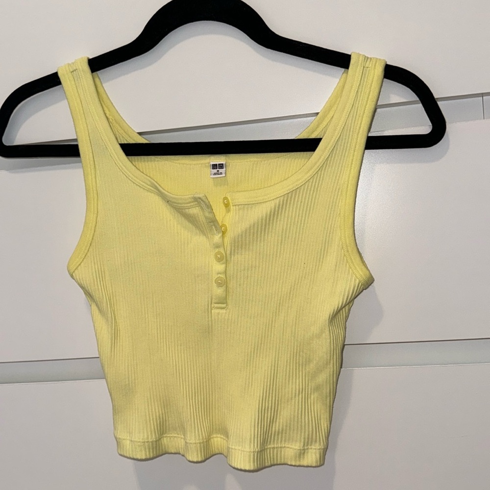 Uniqlo Yellow tank top, cropped